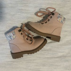 Old Navy Toddler Winter Boots